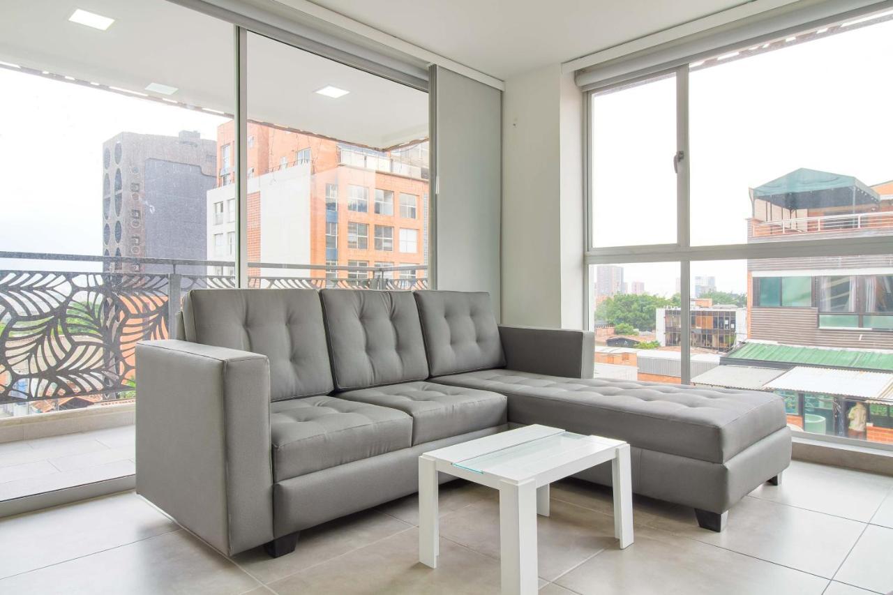 Camelot Apartahotel Medellín Zewnętrze zdjęcie