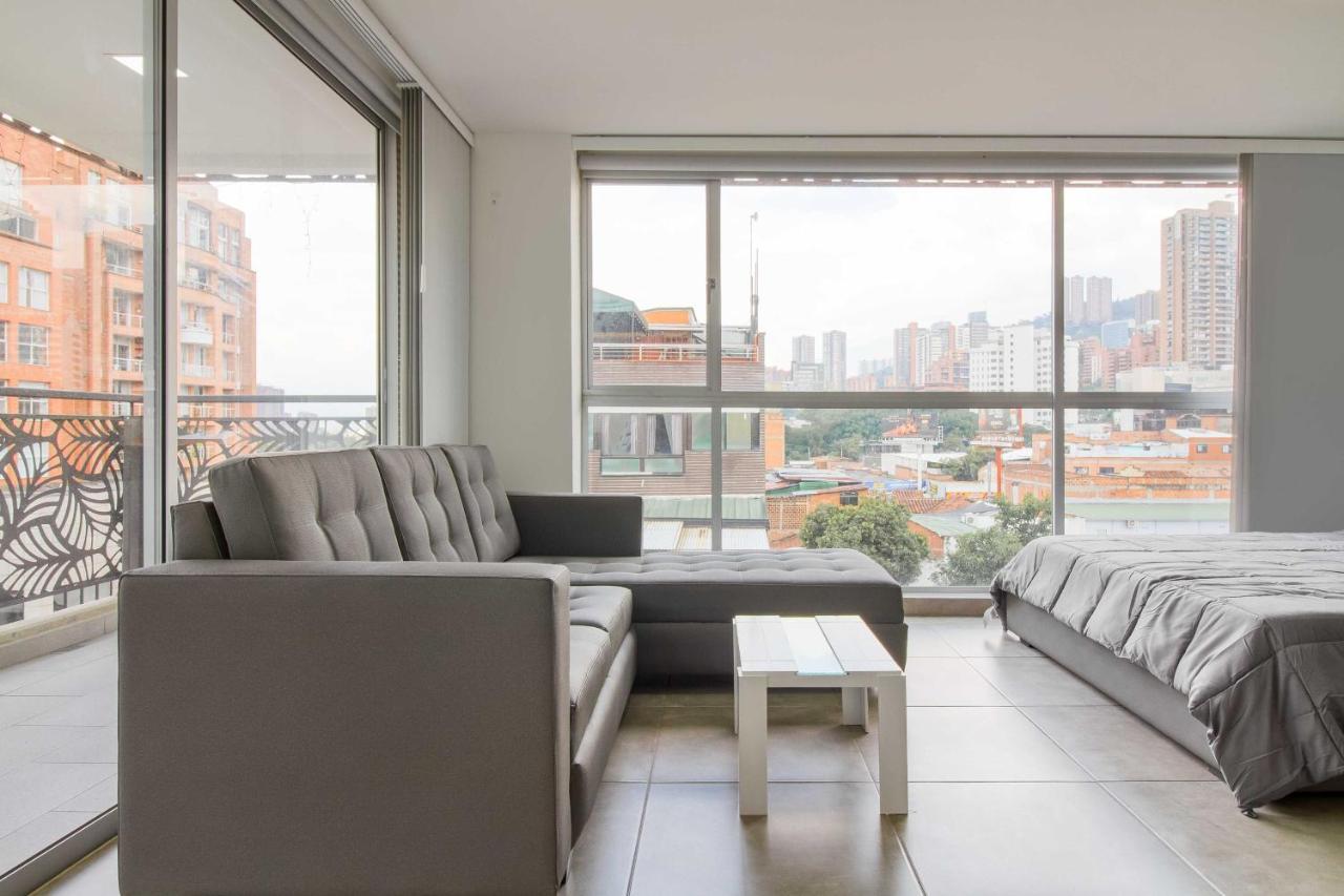Camelot Apartahotel Medellín Zewnętrze zdjęcie
