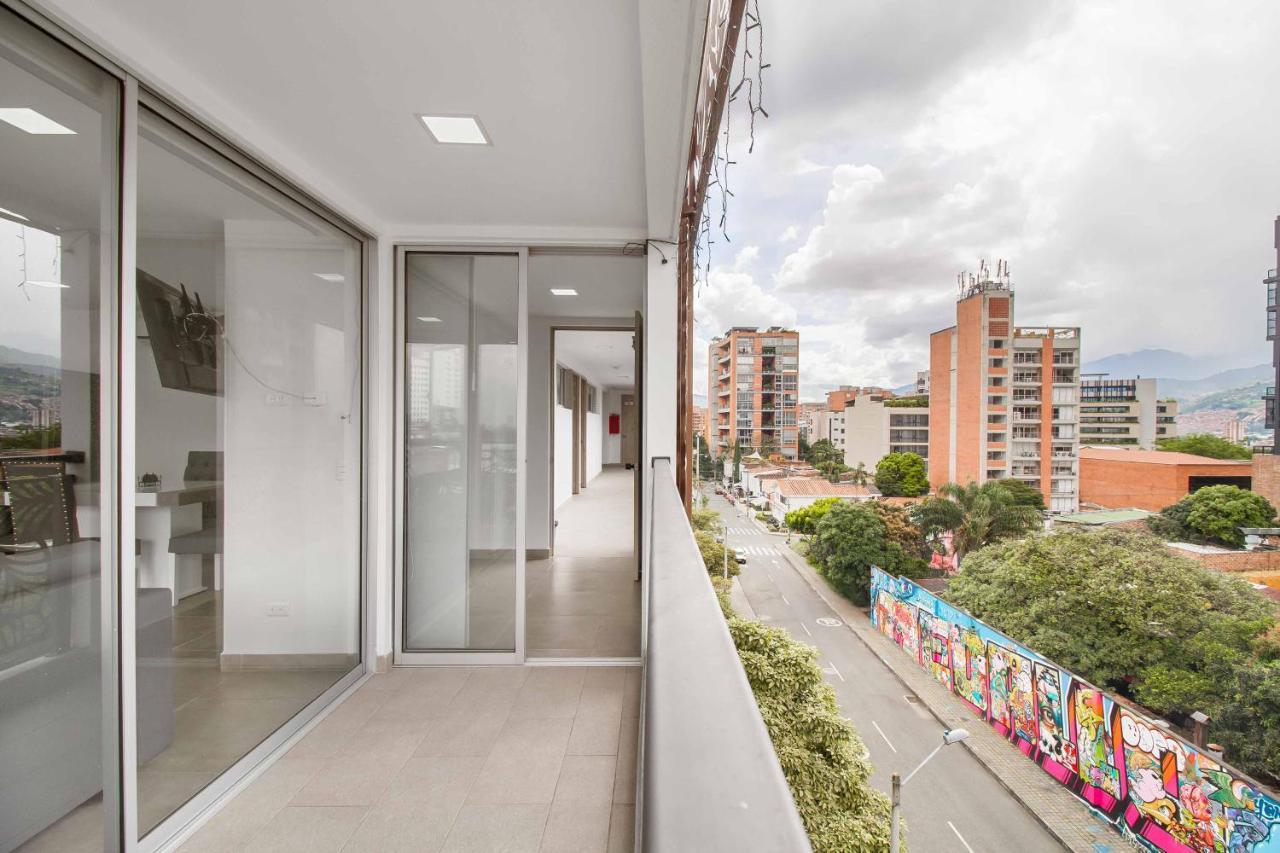 Camelot Apartahotel Medellín Zewnętrze zdjęcie