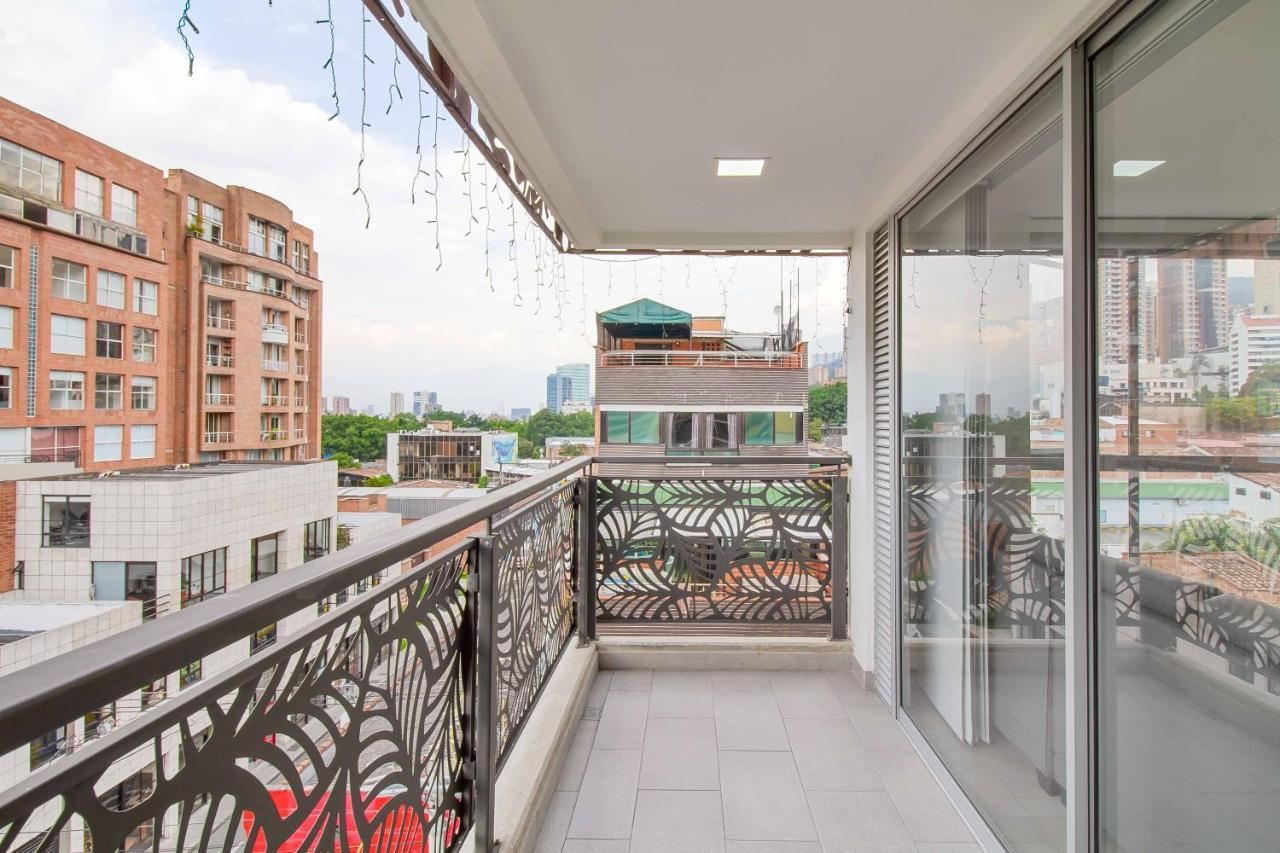 Camelot Apartahotel Medellín Zewnętrze zdjęcie