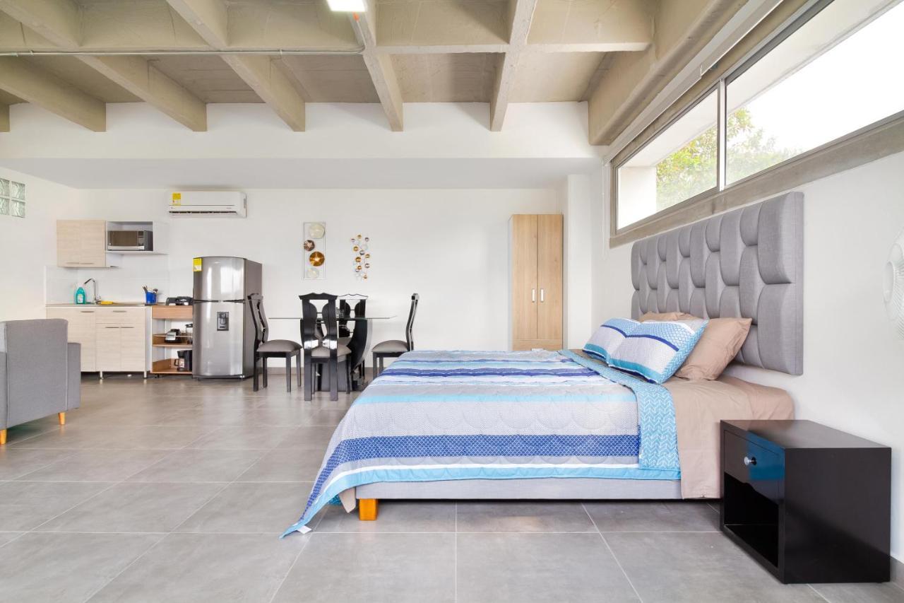 Camelot Apartahotel Medellín Zewnętrze zdjęcie