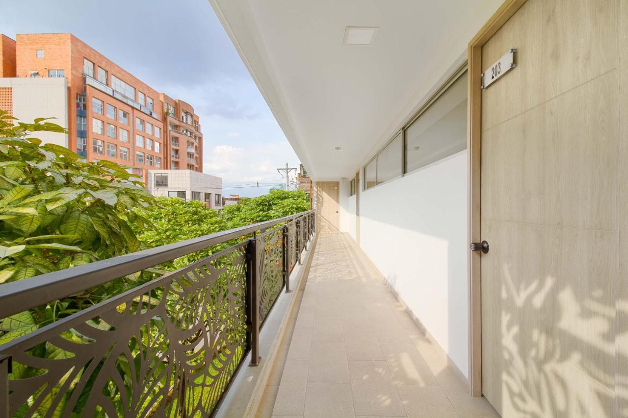 Camelot Apartahotel Medellín Zewnętrze zdjęcie