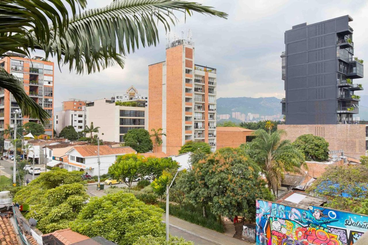 Camelot Apartahotel Medellín Zewnętrze zdjęcie