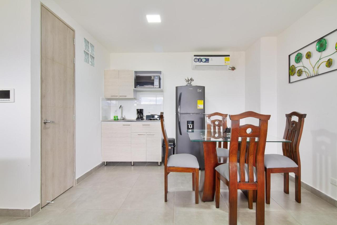 Camelot Apartahotel Medellín Zewnętrze zdjęcie